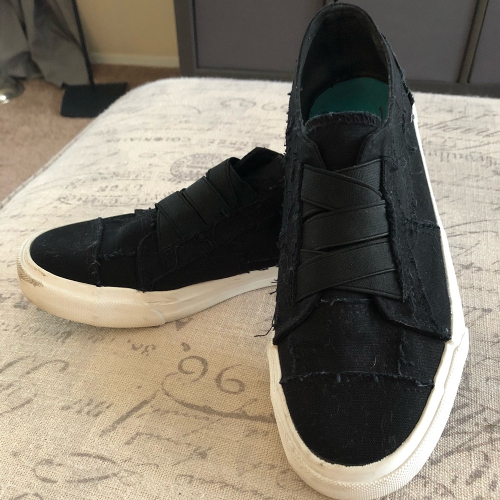 Blowfish Black slip on casual shoes